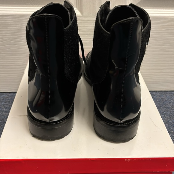 DKNY Maggie Boots size 9 - Picture 4 of 7